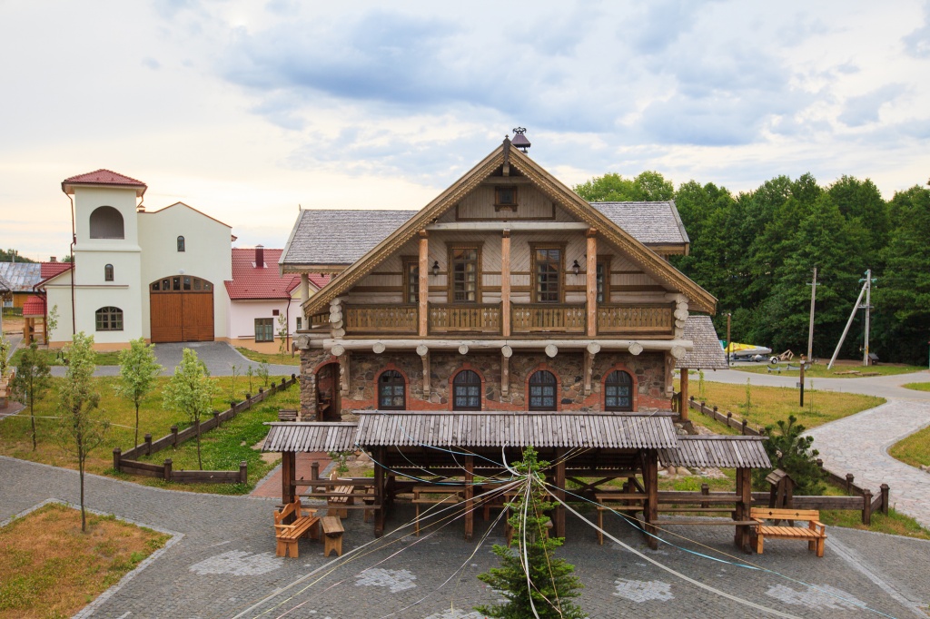 Exploring “Nanosy” & “A pharmaceutical garden” on Narach